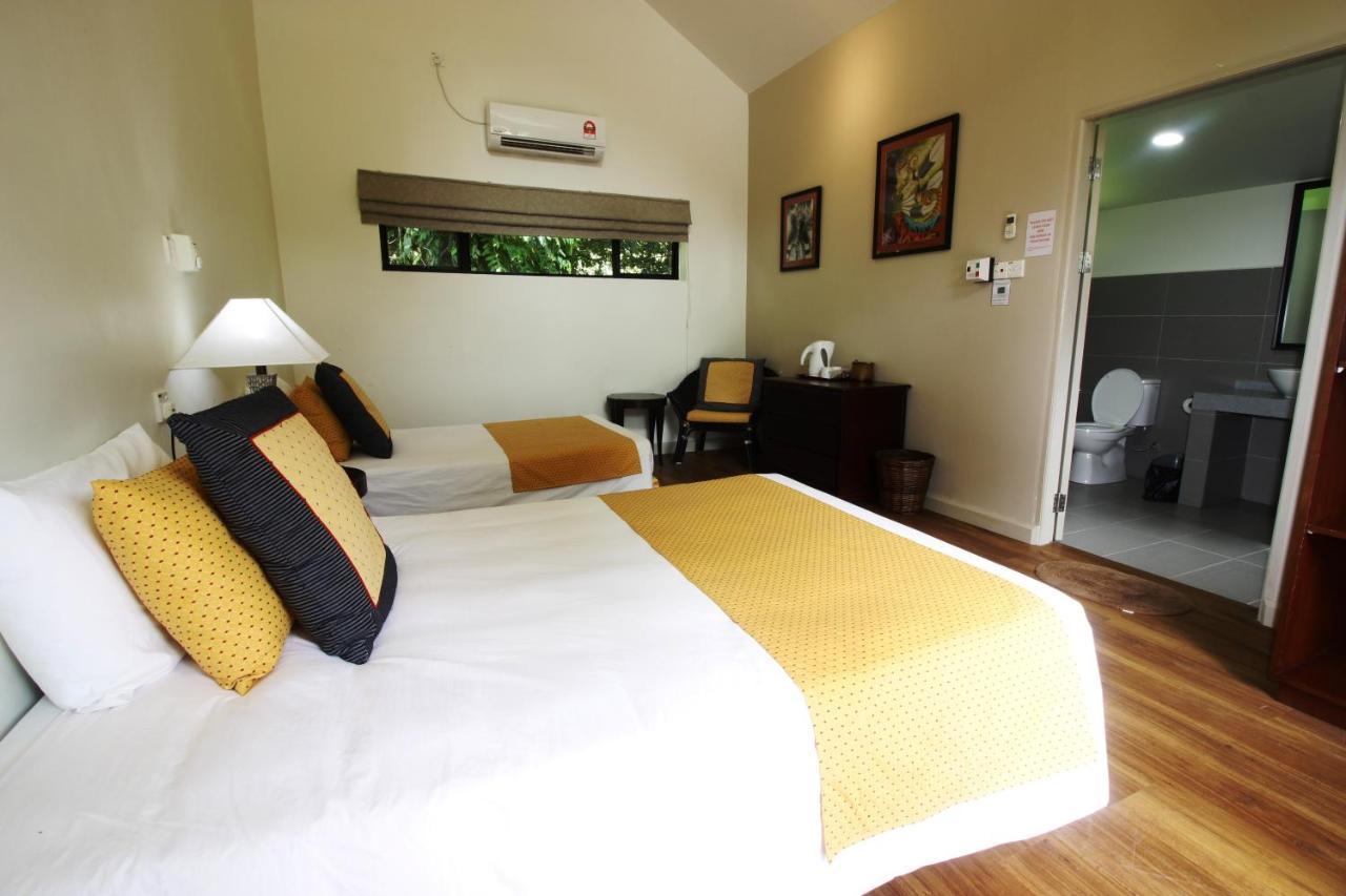 Mulu National Park Hotel Exterior photo
